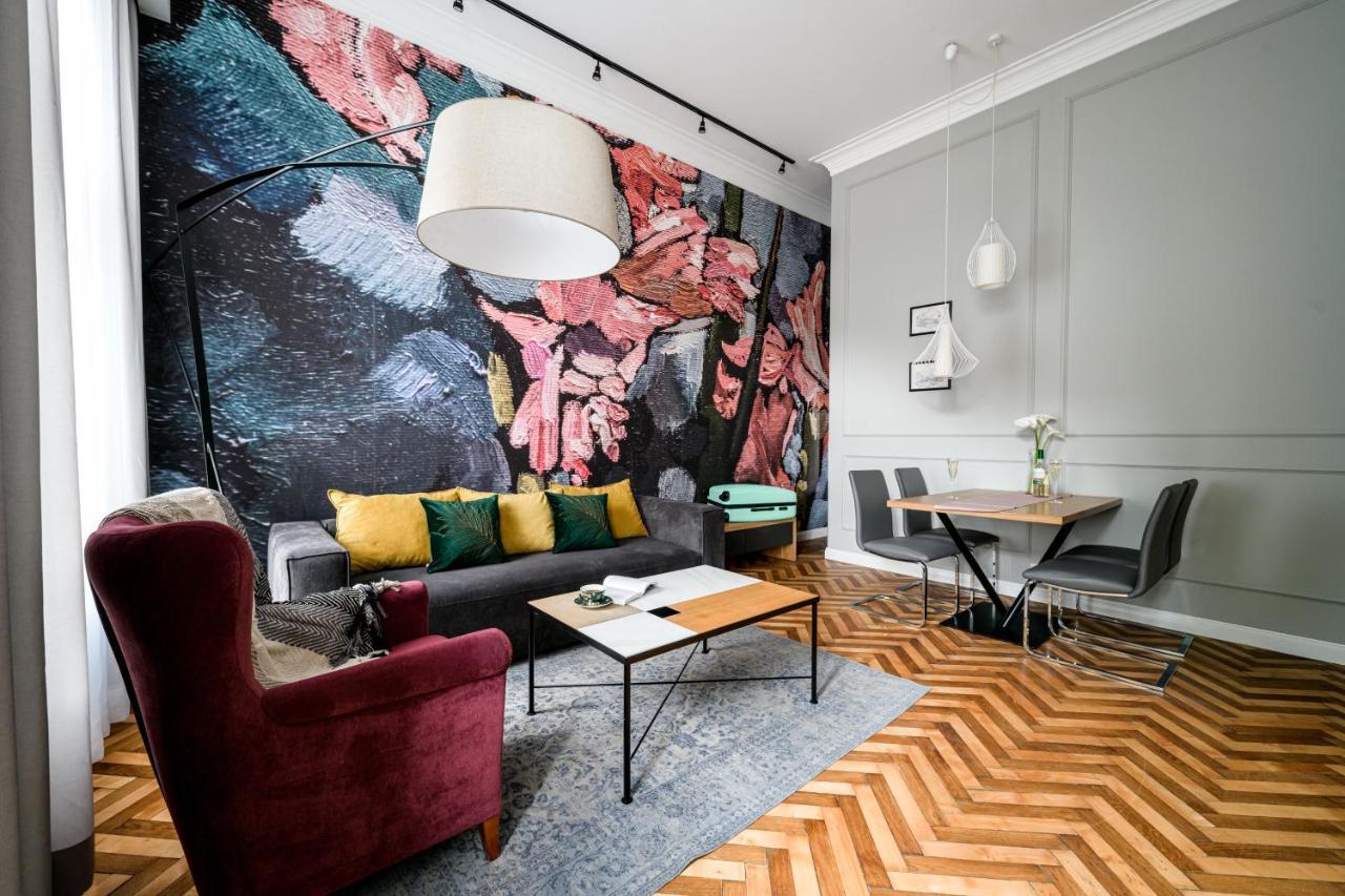 Arts Apartments - Krakow Old Town Bagian luar foto