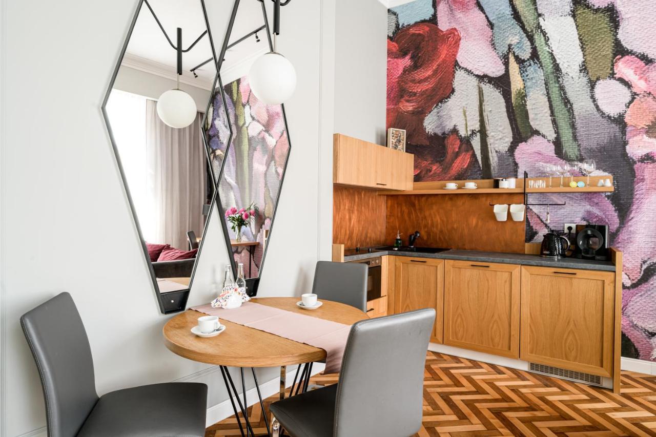 Arts Apartments - Krakow Old Town Bagian luar foto