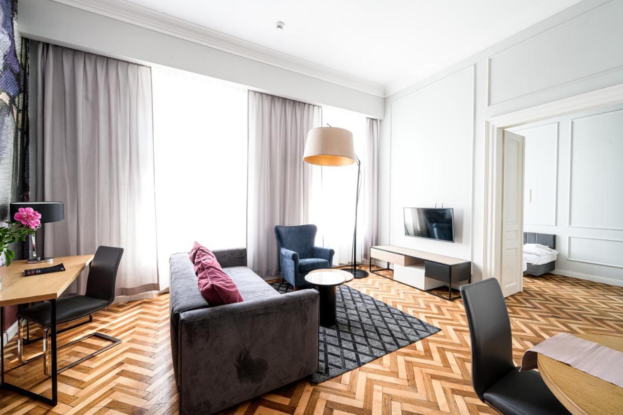 Arts Apartments - Krakow Old Town Bagian luar foto