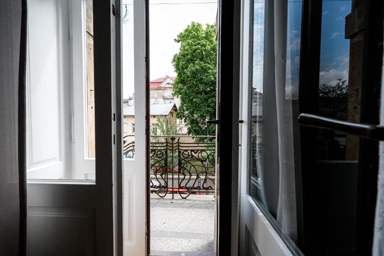 Arts Apartments - Krakow Old Town Bagian luar foto