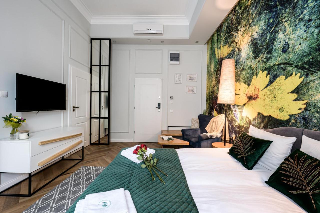 Arts Apartments - Krakow Old Town Bagian luar foto
