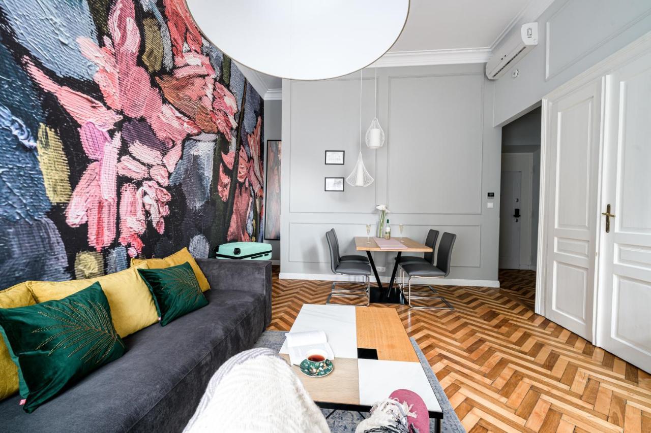 Arts Apartments - Krakow Old Town Bagian luar foto
