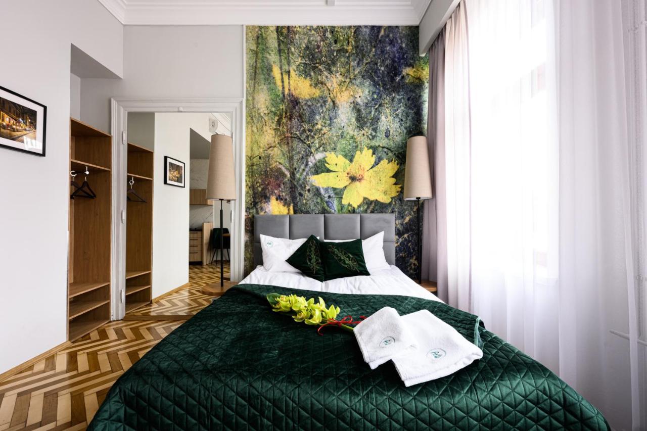 Arts Apartments - Krakow Old Town Bagian luar foto