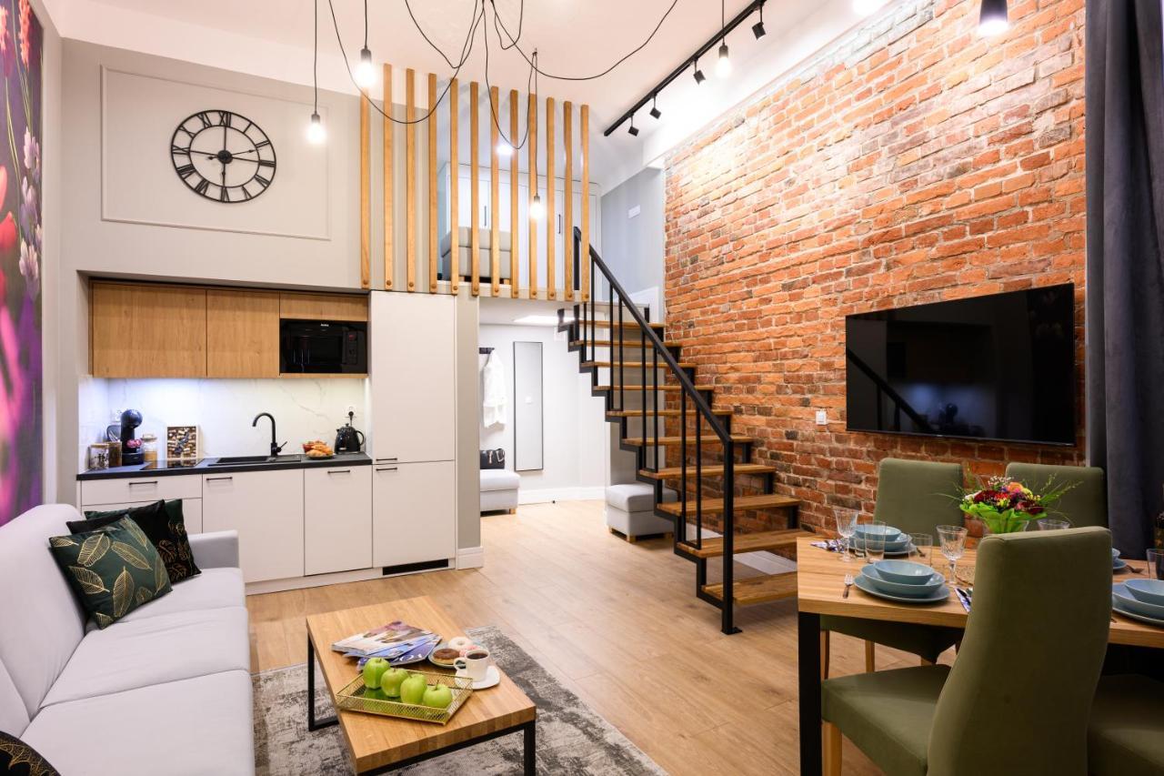 Arts Apartments - Krakow Old Town Bagian luar foto